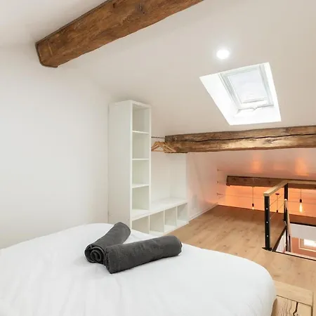 & Le Cosy Curial Apartment
