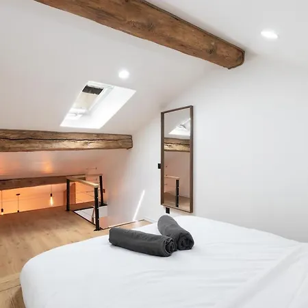 & Le Cosy Curial *